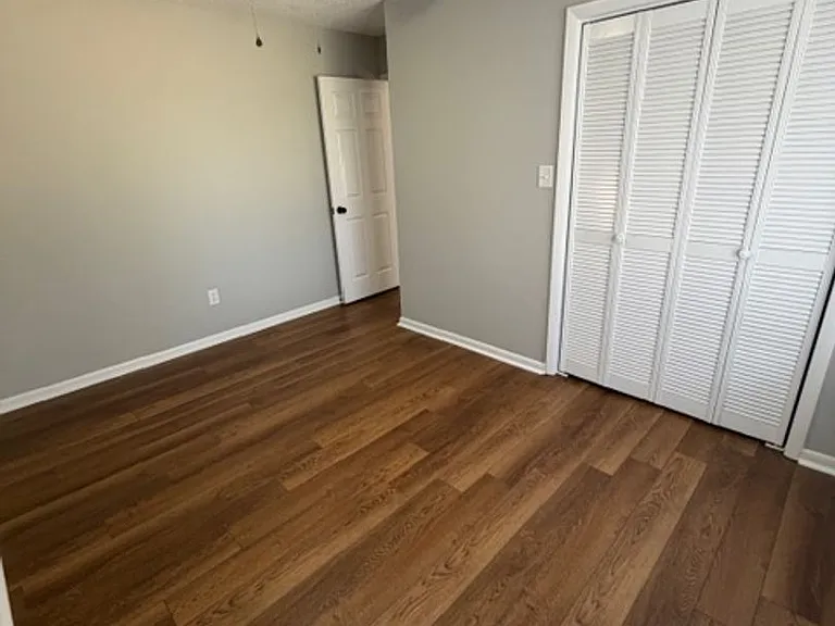 142 Stoneridge Dr — Photo 23