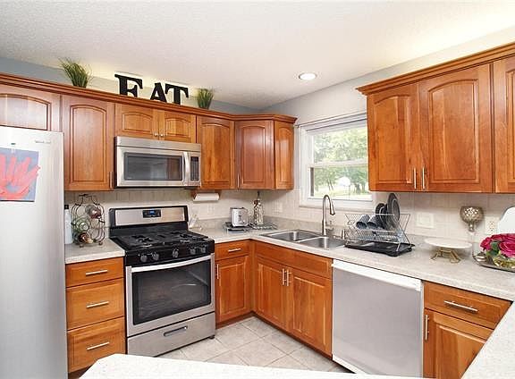 2nd image of 1019 Timberwood Trails Dr