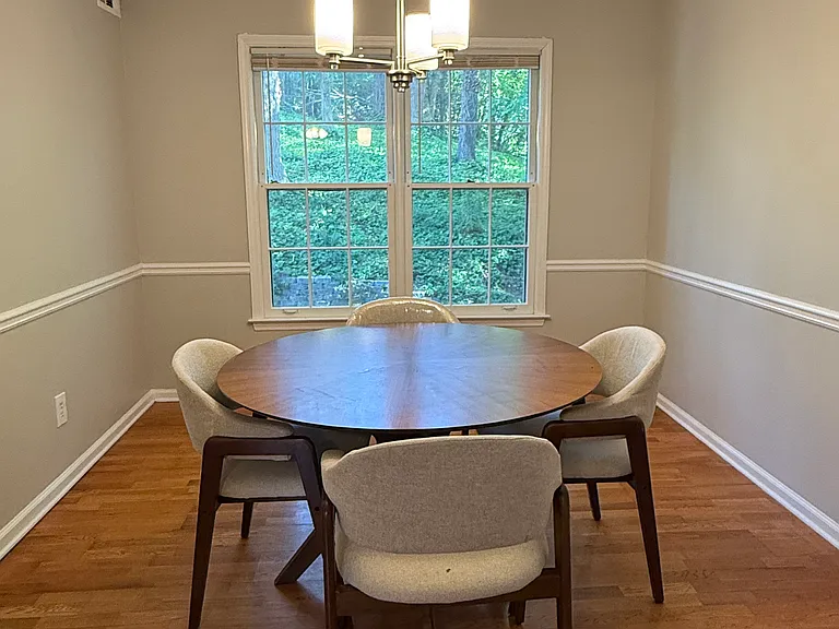 4500 Woodlawn Lake Dr — Photo 18