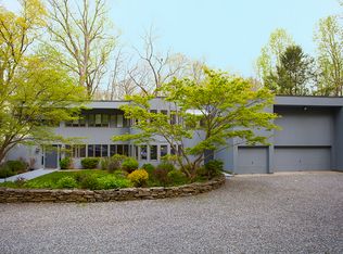 29 Donbrook Rd, Pound Ridge, NY 10576