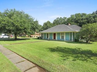 2600 Rue Saint Martin, Belle Chasse, LA 70403