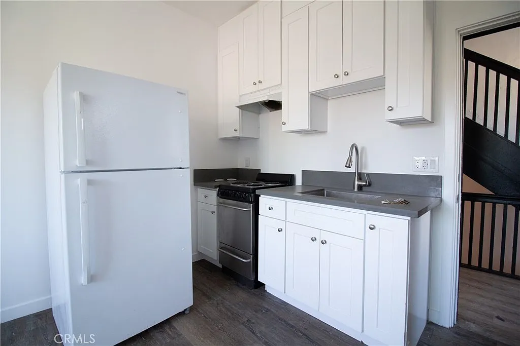 1 bed, 575 sqft, $1,750 — Photo 2
