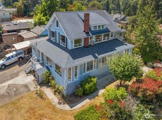 9615 56th Ave S, Seattle, WA 98118