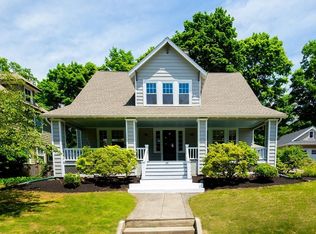 28 Wolcott Ave, Andover, MA 01810