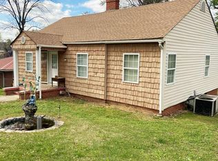 603 Crestview Dr, Dalton, GA 30721
