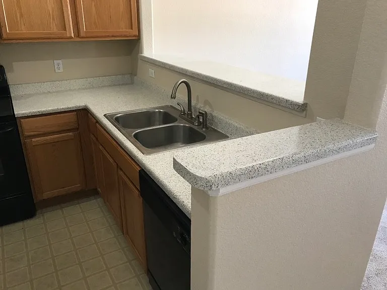 5255 Memphis St #116 — Photo 5