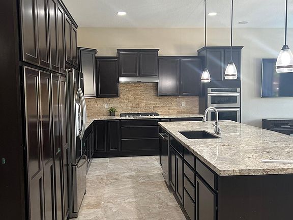 Large Open Kitchen
