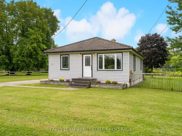 62 Toll Rd, East Gwillimbury, ON L9N 1G6