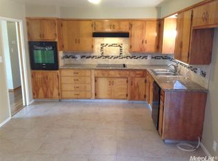 114 N Fremont St, Manteca, CA 95336