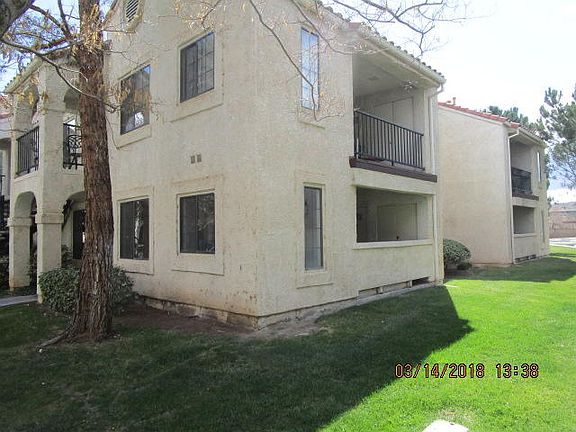 2nd image of 2554 Olive Dr APT 119
