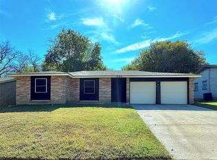 1202 Rambler Rd, Arlington, TX 76014
