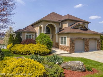 13 Emerald Dr #L-45, Throop, PA, 18512