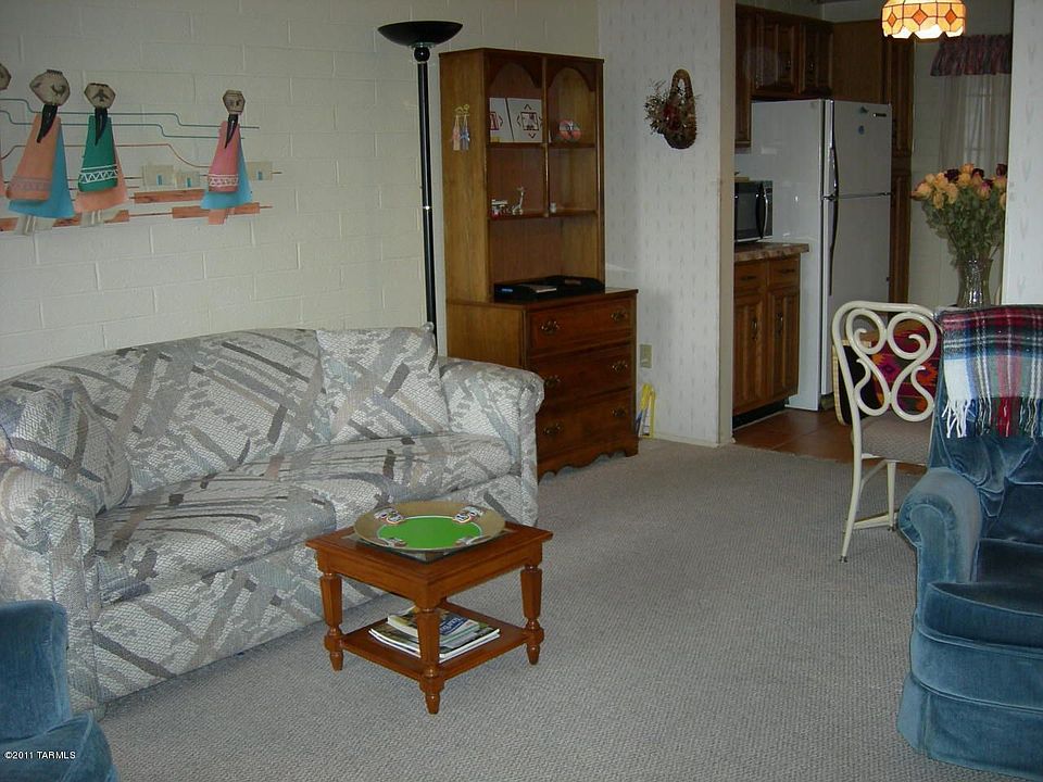 2nd image of 146 S Paseo Quinta