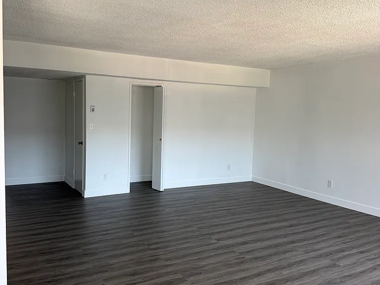 6720 Springpark Ave #2 — Photo 8