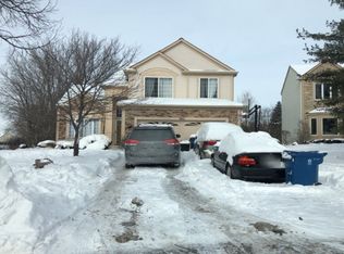 582 Ivory Ln, Bartlett, IL