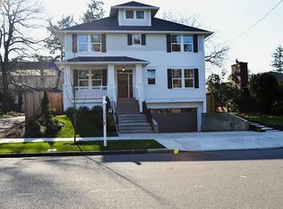 3160 NE Alameda St, Portland, OR 97212