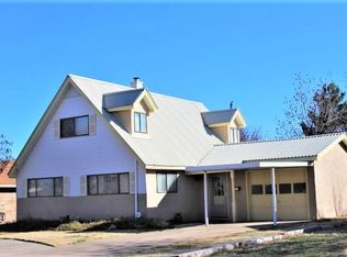 408 Park Dr, Roswell, NM 88201