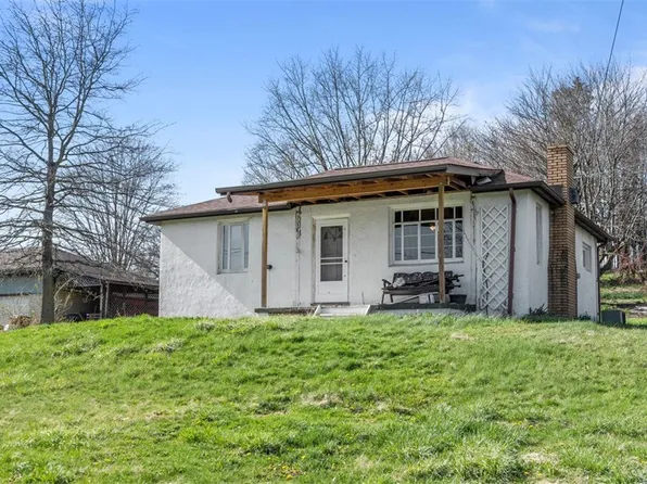 133 Shaffer Rd, Leechburg, PA 15656