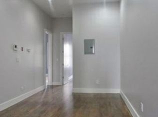 321 E 6th St FL 3, New York, NY