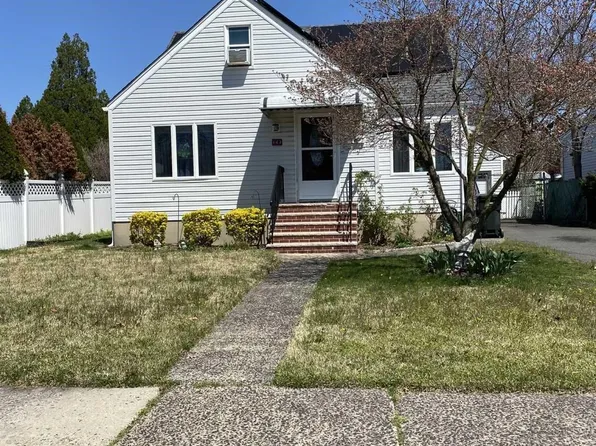 60 Clark Ave, Rutherford, NJ 07070