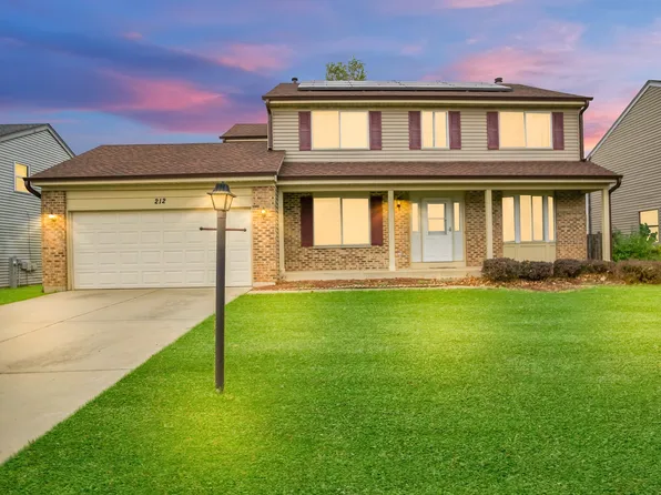 212 Hackberry Dr, Streamwood, IL 60107