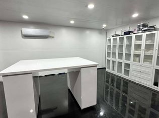 20766 Chickawill Ln #B, Apple Valley, CA 92308