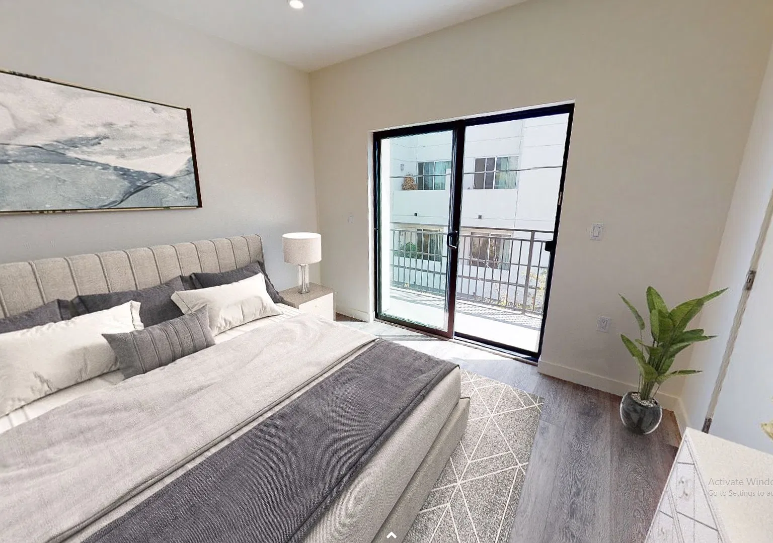 3 bed, 3.5 bath, 1400 sqft, $4,995 — Photo 4