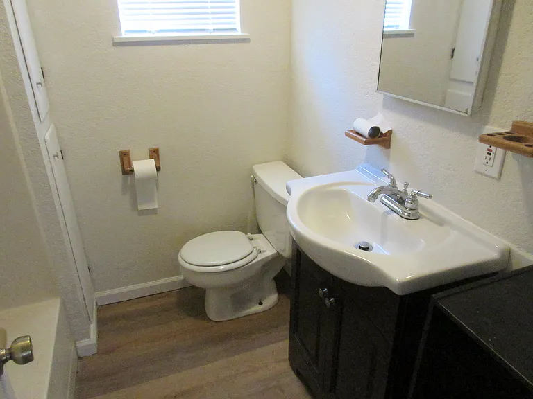 1108 Central Ave — Photo 9