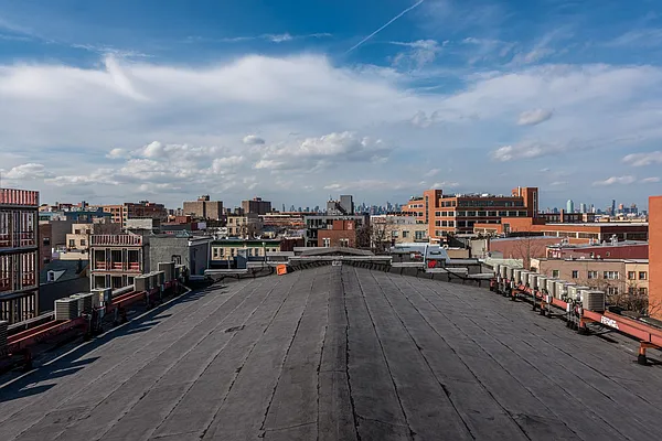 Rented by Nooklyn NYC LLC | media 26