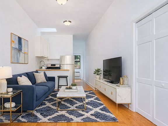 2nd image of 371 Menahan St #2B