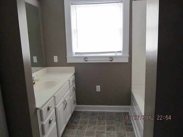 2nd image of 175 Huddleston Dr