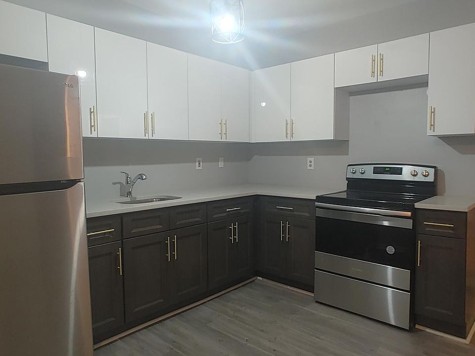 1st image of 159 Ann St #A
