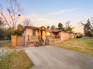 208 Glen Oak Dr, Oakville, ON L6K 2J2