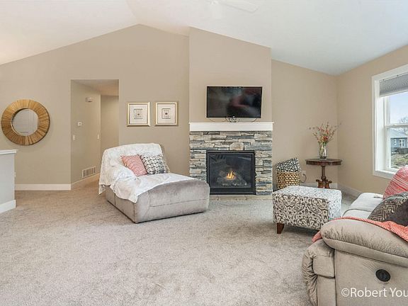 2nd image of 12240 Krystal Ct