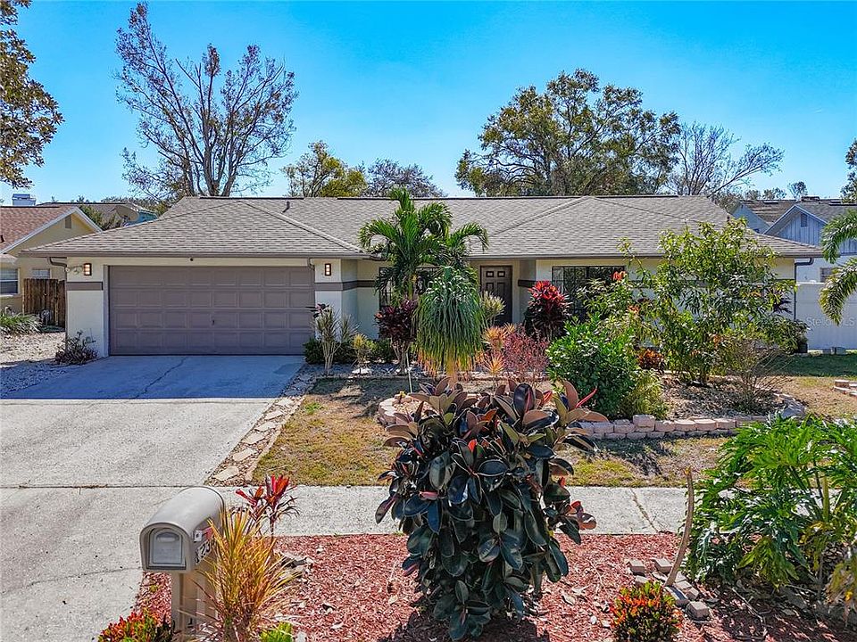 1st image of 12345 Yellow Rose Cir