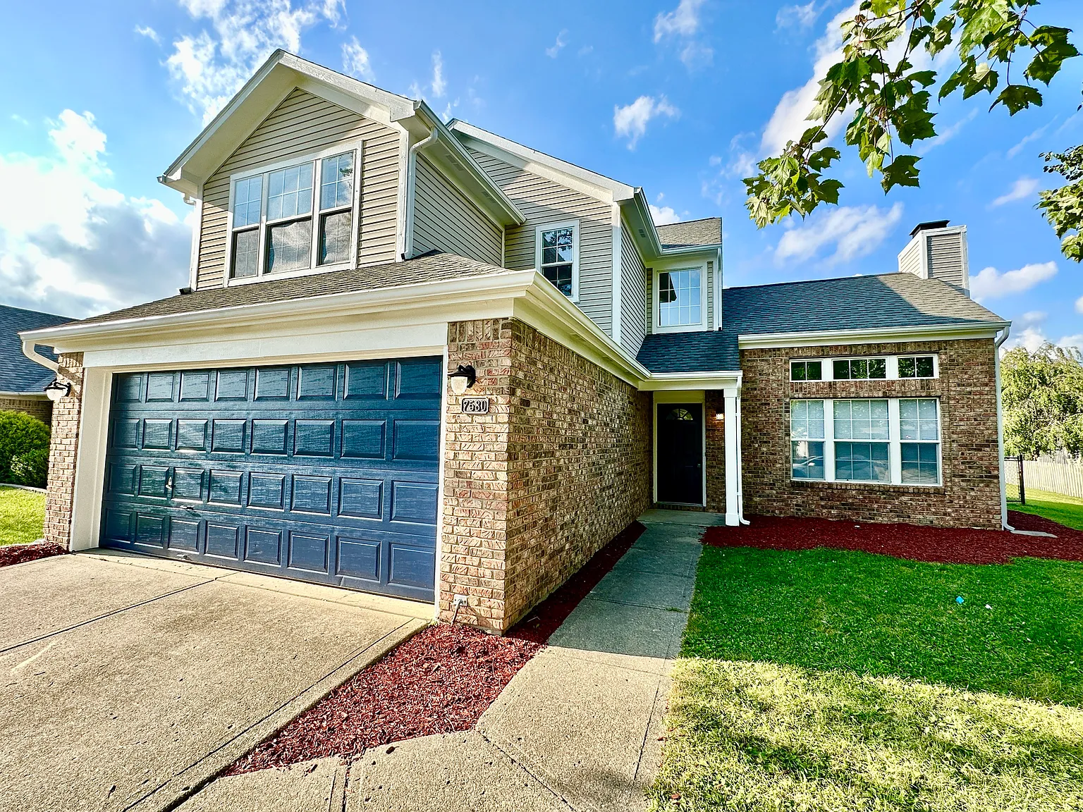 7580 Fox Tail Cir photo 1