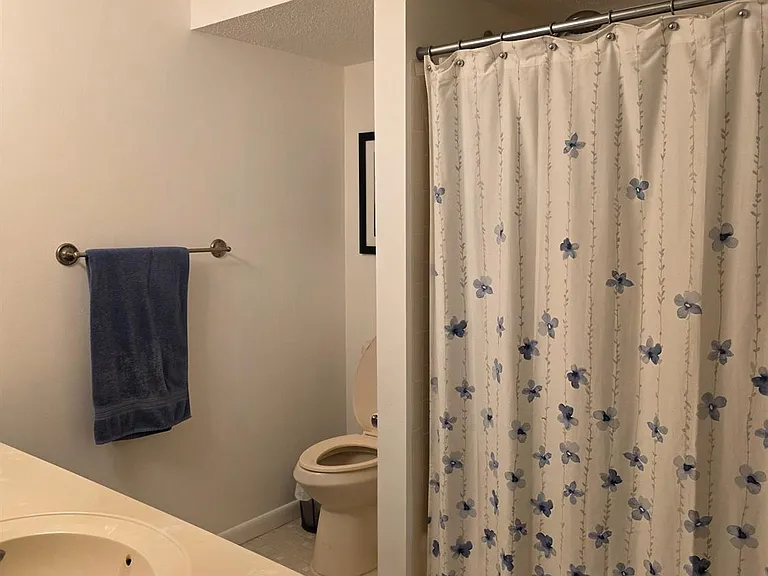 119 Commonwealth Ct #11 — Photo 10