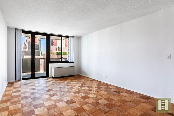 Sold by Halstead Real Estate | media 2