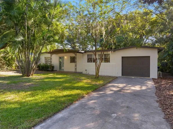 145 Velma Dr W, Largo, FL 33770