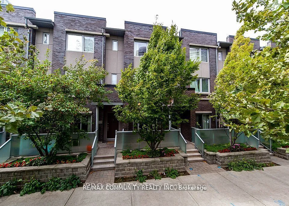 315 Village Green Sq #Townhouse 51