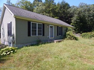 48 Aimetti Ln, Weikert, PA 17885