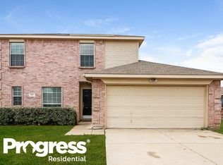 425 Murphy Rd, Burleson, TX 76028