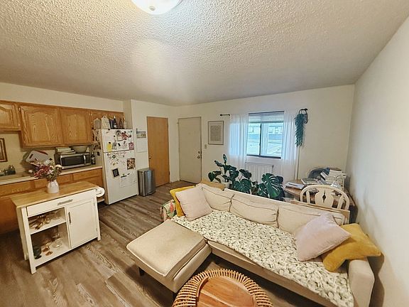 4th image of 300 Main St #1
