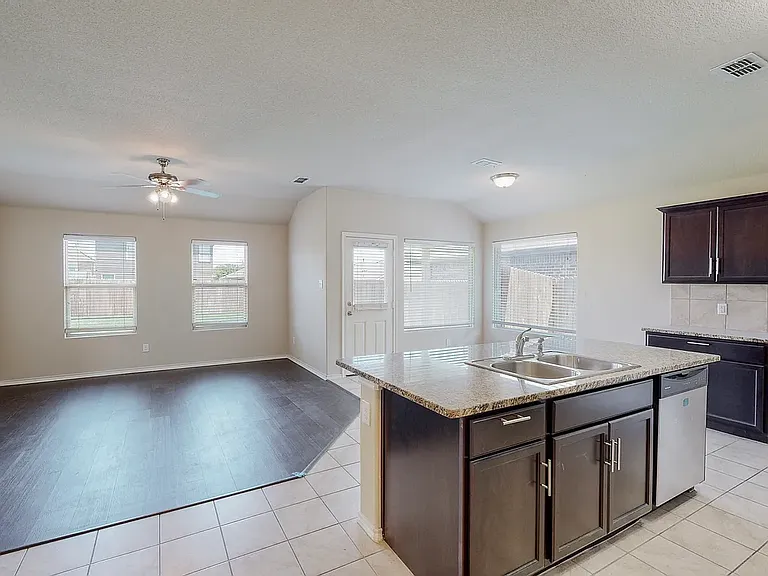 5140 Grayson Ridge Dr — Photo 31