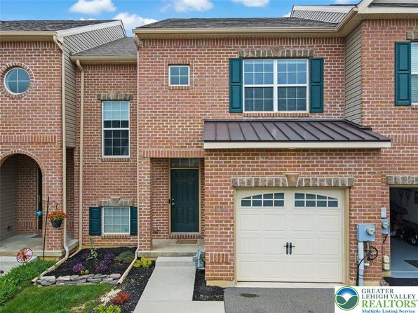 4492 Cottonwood Dr