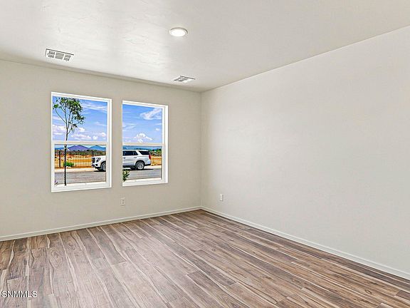 4th image of 5599 Sierra Verde Pl