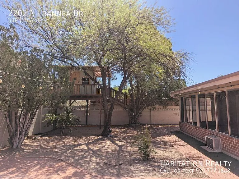2202 N Frannea Dr — Photo 30
