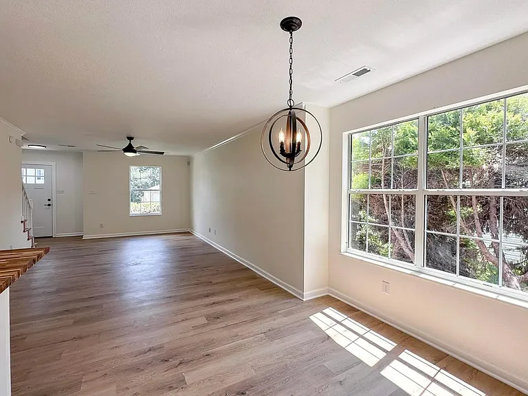 10729 Olive Grove Ln — Photo 6