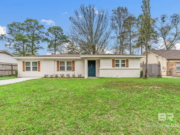 2660 Hollybrook Dr, Mobile, AL 36605