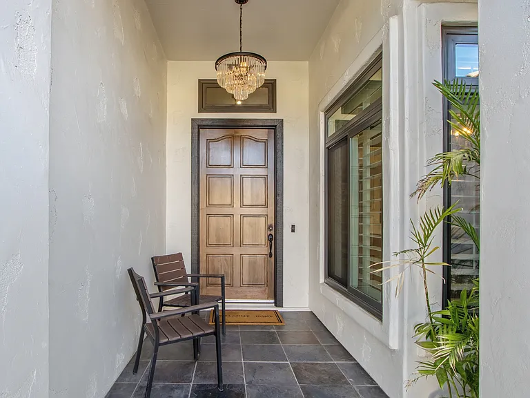 680 N Cordoba Ave — Photo 9